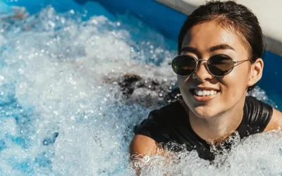 Can Swimming Pools Cause Tooth Staining?